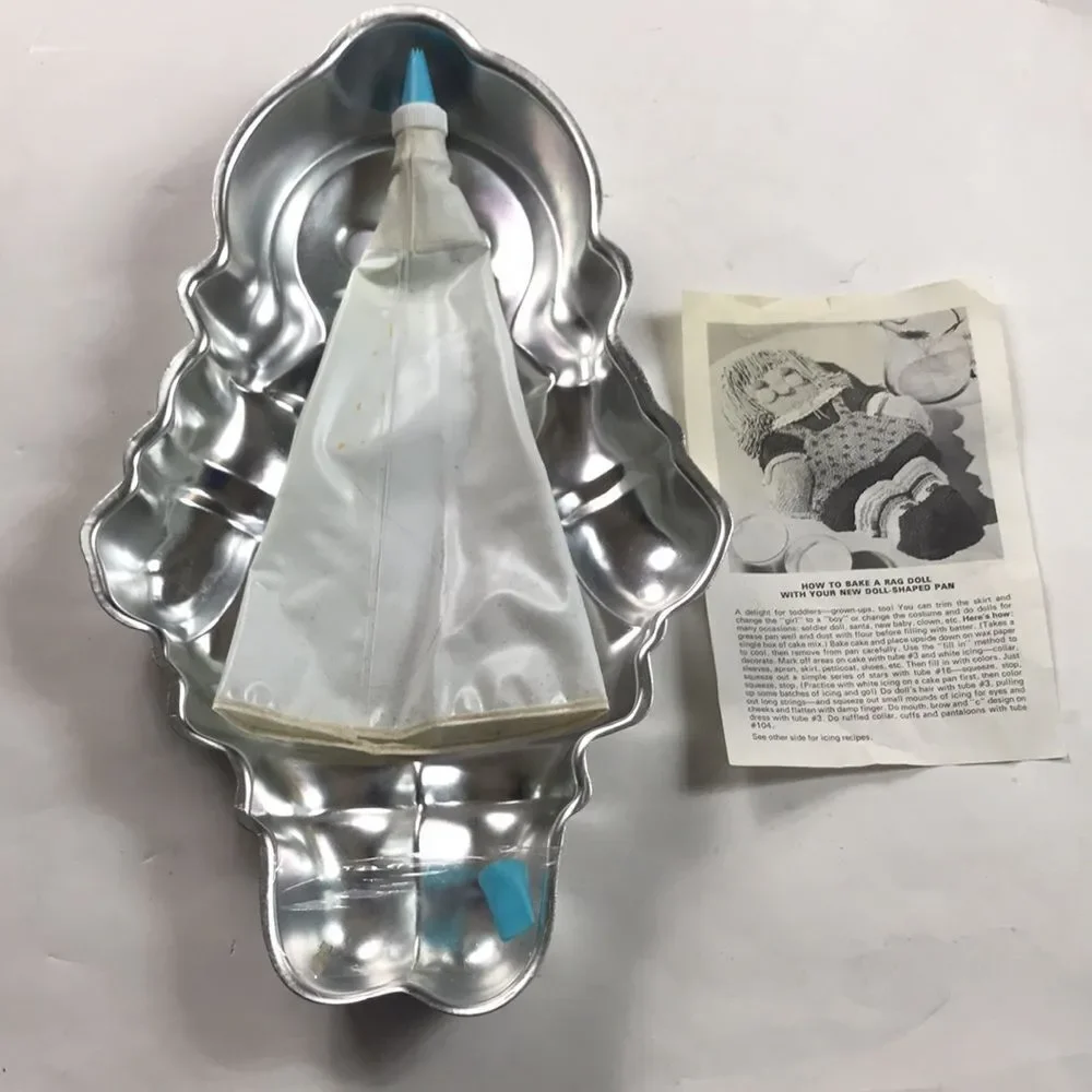 Wilton Vintage Reggedy Doll Aluminum Kate